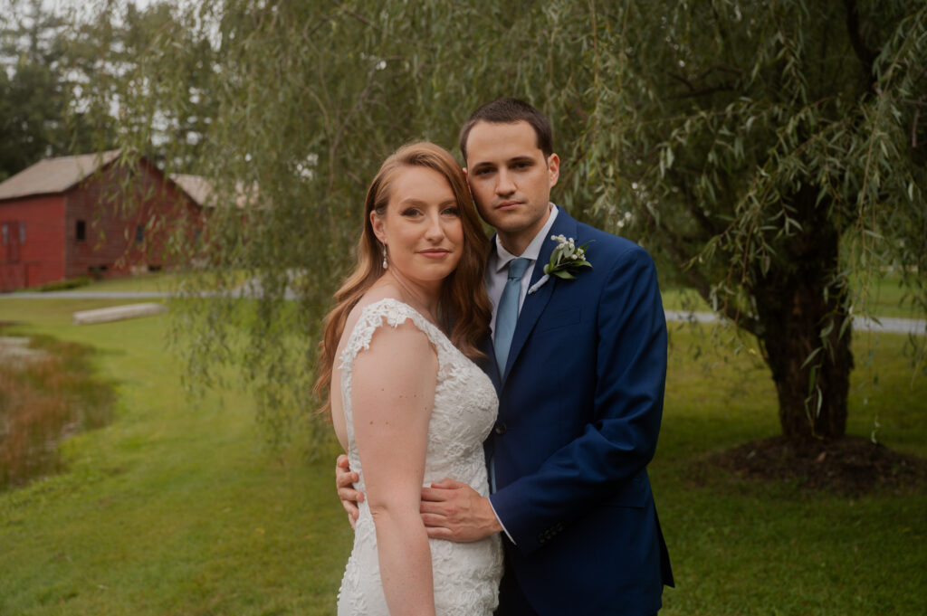 A model-like gaze during bridal portraits.